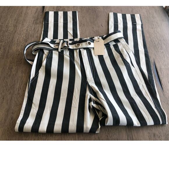 Uniq Gray and White Striped Pants with Grommet Belt - S - Picture 4 of 7